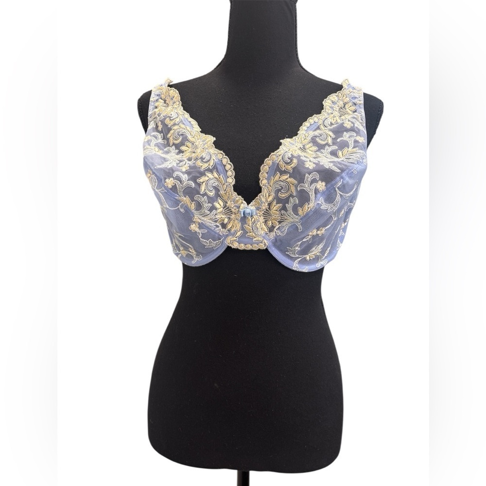 Wacoal 38 DD Bra Blue Embroidered Underwire Back Closure 85170